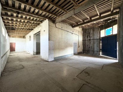 Склад 130 кв.м. Тинне, вул. Авіаторів. з підвалом! Рівне