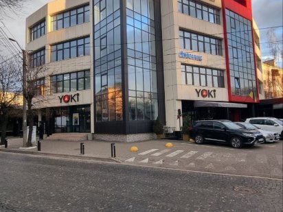 Приміщення 100 кв.м. з ремонтом Черновцы