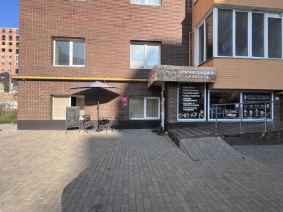 Здам в оренду комерційне приміщення з ремонтом в новобудові Рівне