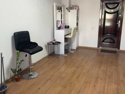 Суборенда центр майстру манікюру, по нарощенню вій бровисту, візажисту Рівне