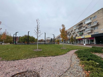 Фасадне приміщення бул. Шевченка - "Юність" Черкаси