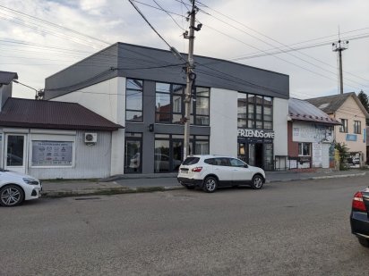 Оренда першого поверху на провулку Складському Черновцы