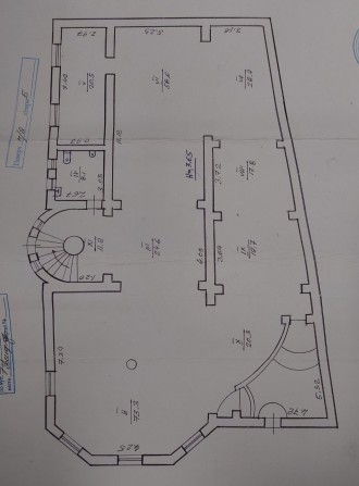 Оренда комерція 650м.кв. - фото 1