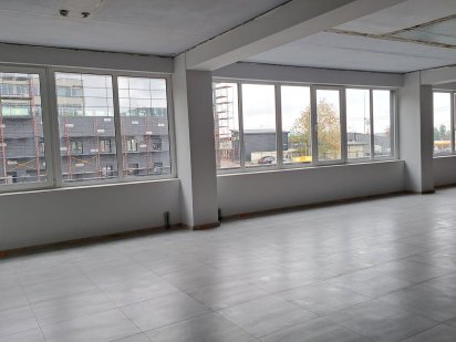 Фасадне приміщення вільного призначення по вулиці Микулинецькій Тернополь