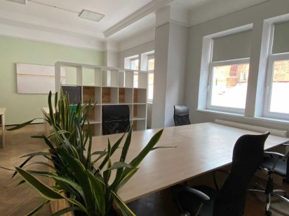 Оренда офіса, робочого місця, коворкінг Чернівці ЦЕНТР Черновцы