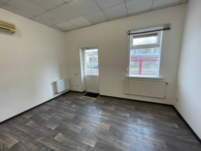 Приміщення під офіс/салон Черкаси