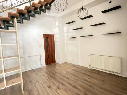 Оренда комерційного приміщення по вул.Берчені Ужгород