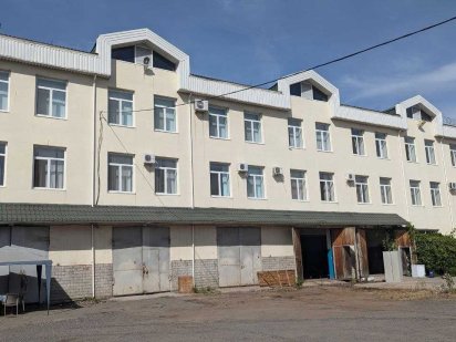 Здається окрема будівля! Полтава