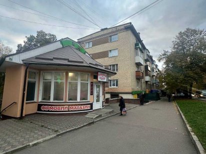 ЦЕНТР 69м2 Здам ФАСАДНЕ окремостояче приміщення біля Зупинки! ТРАФІК Рівне