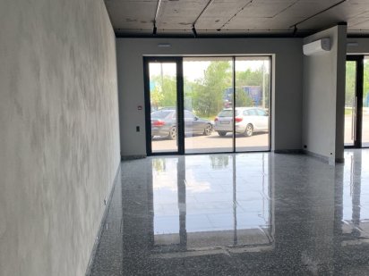 Оренда біля ринку Краснодонців Ужгород