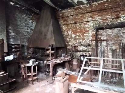 Приміщення кузні з обладнанням Рівне