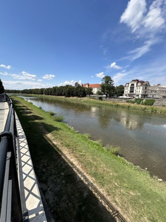 Оренда приміщення в центрі міста - фото 1