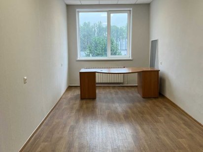 Оренда офісу по вул. Лейтенанта Мукана ( Сурікова ) Черкаси