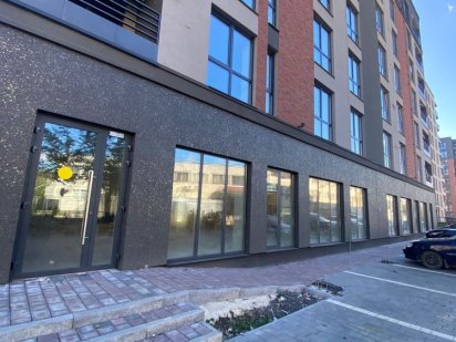 Оренда комерції у ЖК Вест Таверс Ужгород