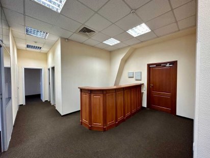 Офис на Подоле в БЦ, 7 кабинетов, с генератором, 180 кв.м. Київ