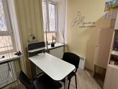 Оренда місця для майстра манікюру ЦЕНТР Чернигов