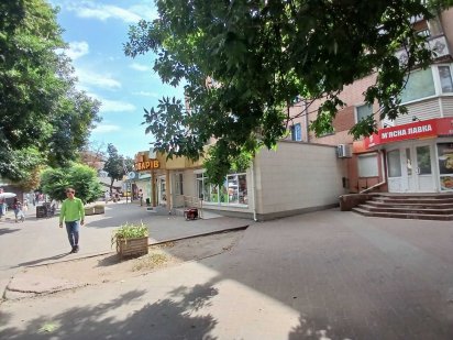 Здам в оренду магазин 62 м2, роза вул. Гоголя  та вул. Смілянська Черкаси