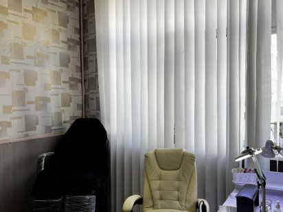 Оренда півкабінету для лешмейкера, бровіста або майстру зачісок! Черкаси