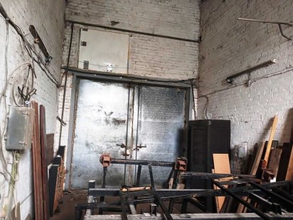 Здам виробничо-складське приміщення: бокс з опаленням, водою та офісом Черкаси