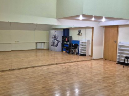 Оренда залу з дзеркалами, під різні види спорту, в самому центрі міста Днепр