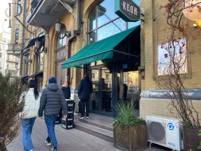 Оренда приміщення в центрі, БЦ Арена Сіті , Фасад , 359 м кв Без % Киев