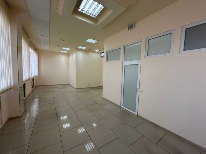 Офис в БЦ, генератор, 4 кабинета, с кухней, 116 м.кв., м. Дорогожичи Київ