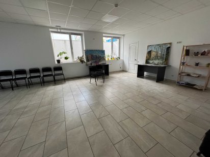 Приміщення під офіс біля Палацу одружень Черкаси