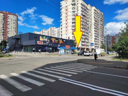 Оренда фасадного приміщення біля «АТБ» Киев