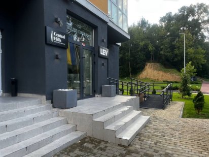 Оренда 16 м приміщення розлив води, пиво,магазин Новобудова