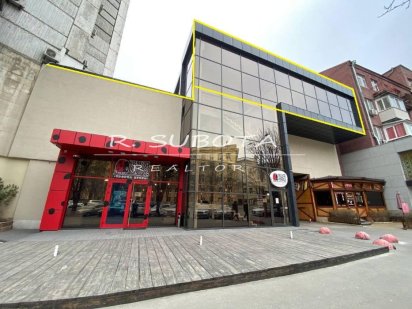 Офис по ул. Дзержинского, центр, парк Шевченко, красная линия. 143 м2. Дніпро