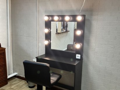 Сдам в субаренду место для бровиста, визажиста, лэшмейкера Черкаси