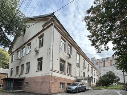 Сдам здание в Центре, 1200 м2 Дніпро