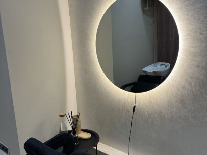 Сдается кабинет парикмахера в центре города Дніпро