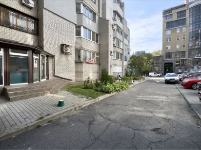 Сдам торгово-офисное помещение 56 кв.  в самом центре Днепра Дніпро