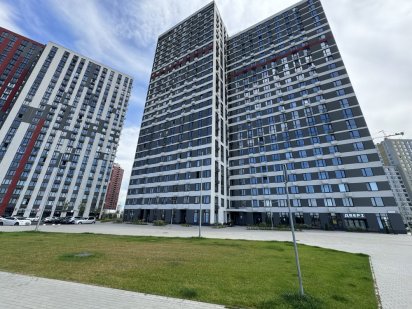 Оренда Магазин, Офіс, Салон, Студія. Фасад на вул. І.Виговського Киев