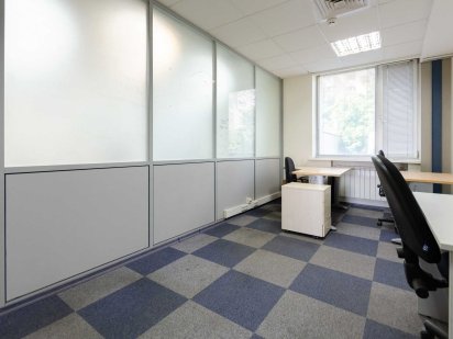 Офіс біля метро. 20 м². Печерський р-н. 350 грн кв м. Звіринецька Киев