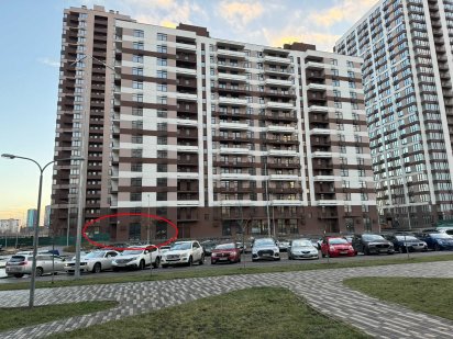 Оренда 155м. Фасад на Олеся на Варшавський 1. На три сторони. Київ