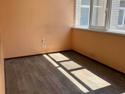 Центр Александр. р-на Большой офис ->65м2