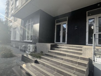 Оренда комерційного приміщення центр Житомир