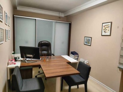 Оренда офісного приміщення в 5 хвилинах від метро "Звіринецька" Киев