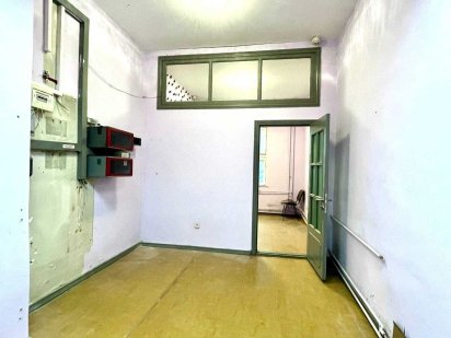 Оренда приміщення біля входу 28 м2 м. Іподром/Теремки Киев