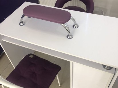 Здам робоче місце майстру манікюра/педікюра Кропивницький