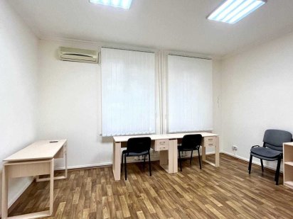 Здається в оренду зручний офіс метро Олімпійська Київ