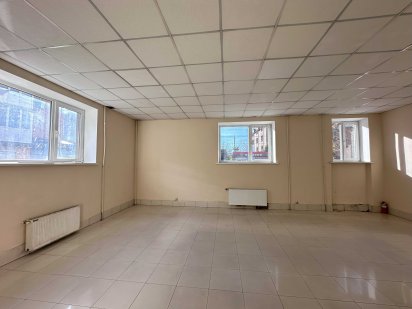 Оренда магазину Київська Винница