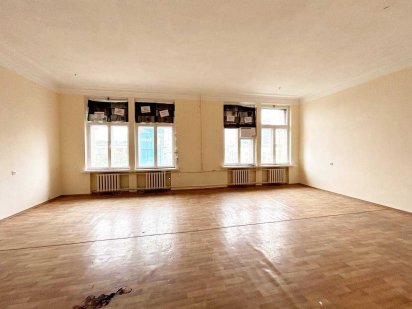 Сдам помещение, офис в центре города, на улице Яворницкого Дніпро