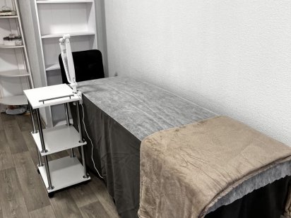 Оренда кушетки у студії Днепр