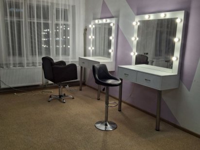 Оренда робочого місця для нарощення вій,масажа,перукаря,шугаринг Житомир