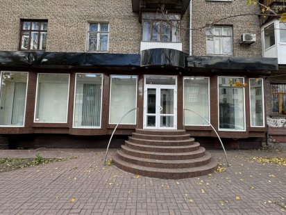Оренда приміщення 127 кв.м. вул. Миру