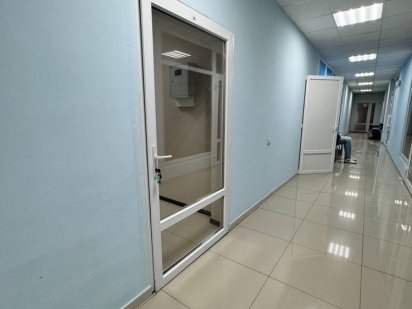 Тепле приміщення площею 12 кв м в центрі міста  ТЦ "Прем'єр Холл" Житомир