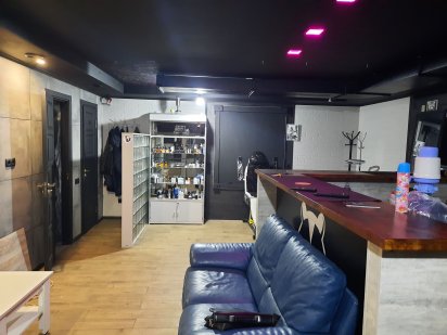 Центр. Первая линия. 24/7. Место под рекламу.Ключи на руках. Винница